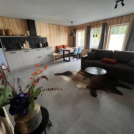 Apartmán Haus Bergquell App 3 *